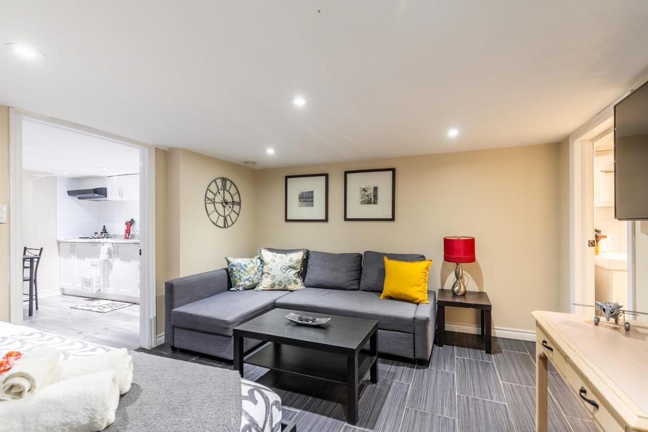 Newly Renovated - Cozy 1Br Apt With Netflix - Prime Location Toronto Eksteriør billede